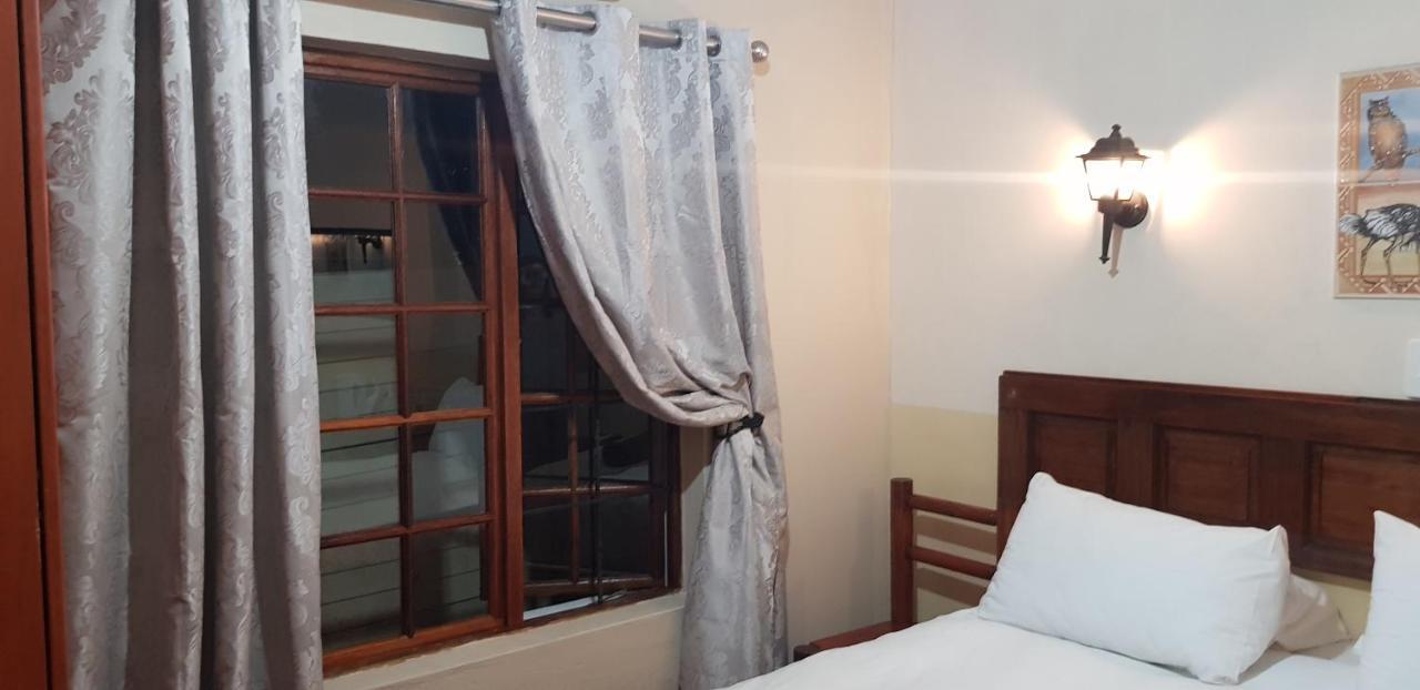 Lani'S Guest House - No Loadshedding Musina Bagian luar foto