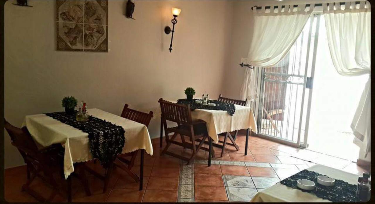 Lani'S Guest House - No Loadshedding Musina Bagian luar foto