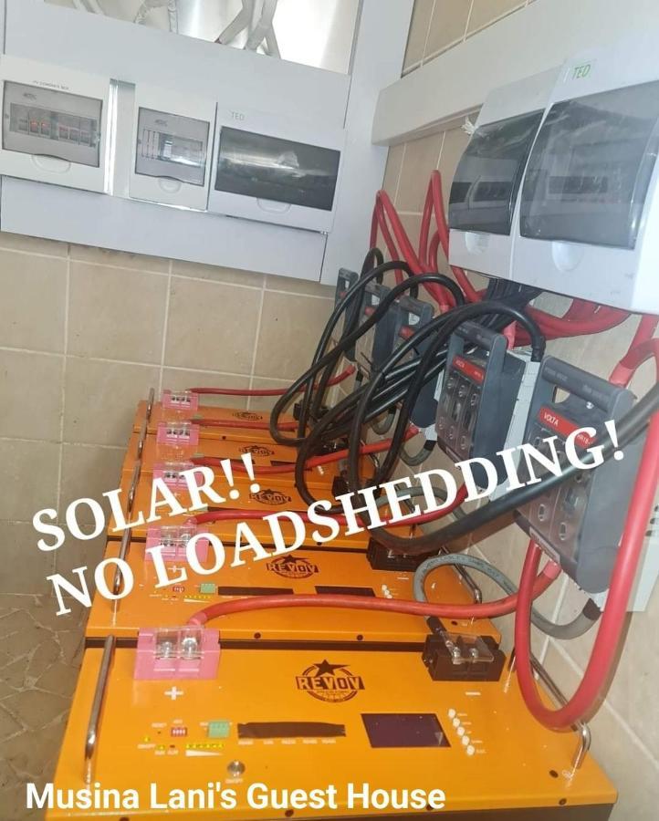 Lani'S Guest House - No Loadshedding Musina Bagian luar foto