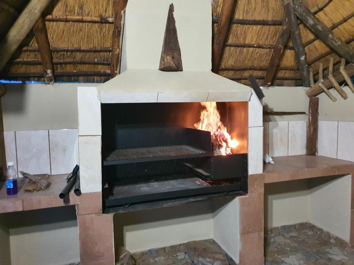 Lani'S Guest House - No Loadshedding Musina Bagian luar foto