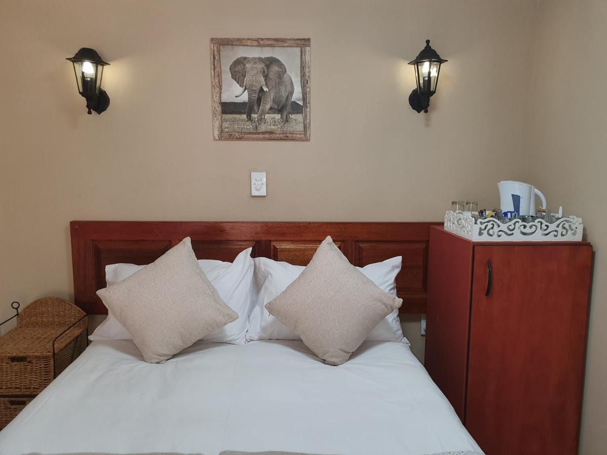 Lani'S Guest House - No Loadshedding Musina Bagian luar foto